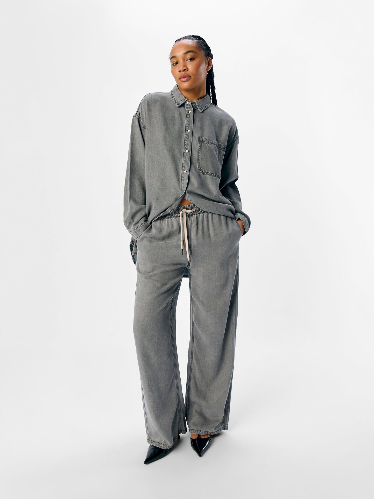 ObjFrame mw pants 132