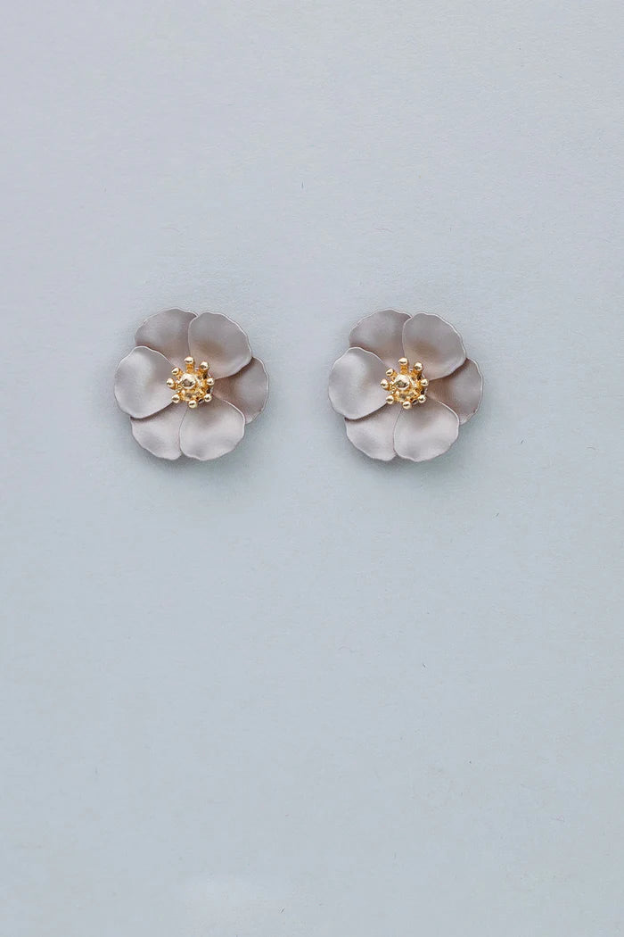 BOW19 Flower small earring